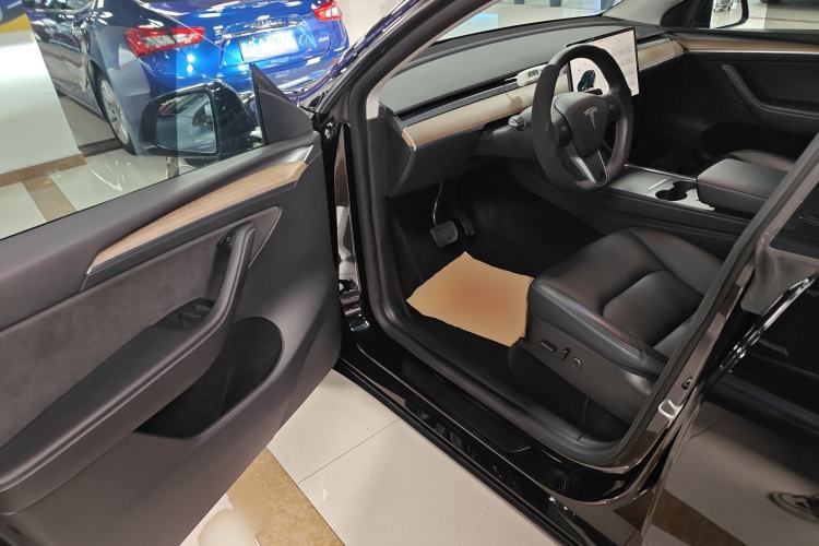 Used Tesla Model Y 2021 Revised Version 2 Long-Range All-Wheel-Drive Edition
