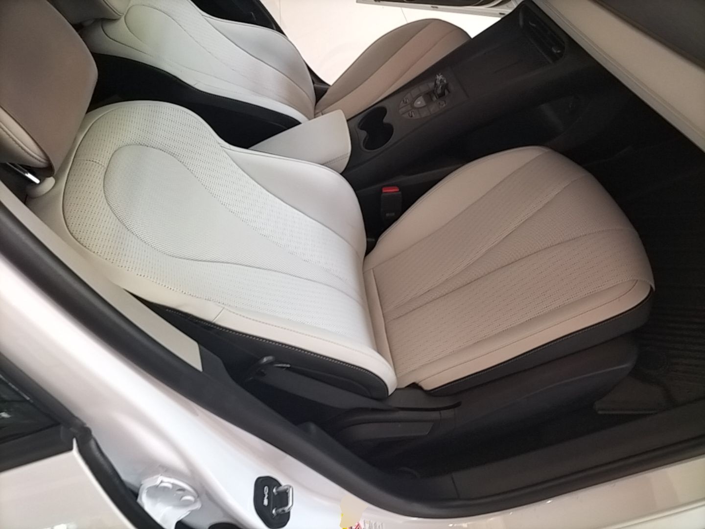 BYD Seal 05 DM-i 2025 DM-i Smart Drive 55KM Luxury Model — снимка 19