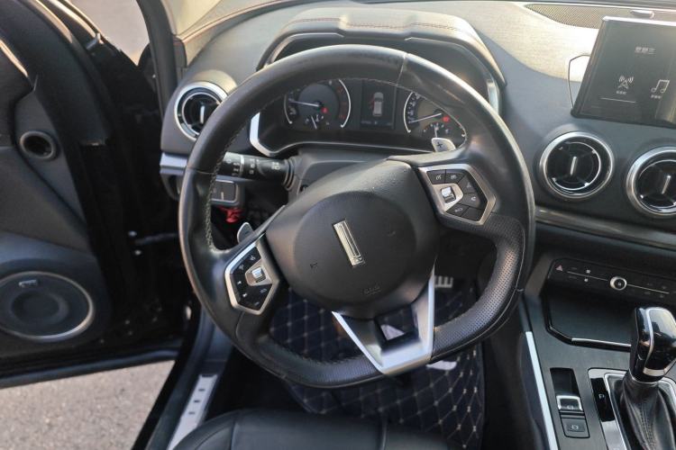 Used Wey VV5 2017 2.0T Ultra-Luxury Version
