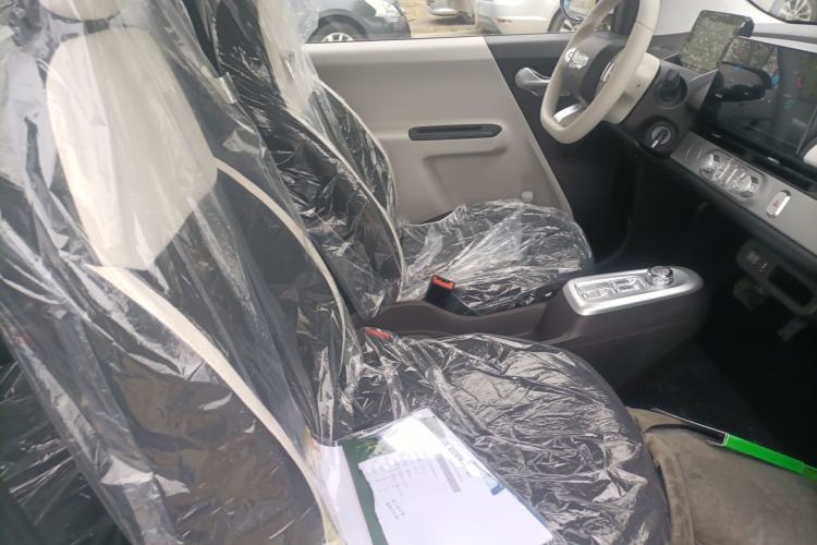 Used CHANGAN NEVO Lumin 2026 Model Treasure Edition 205km Passionate Beige Ningde Right Front Seat