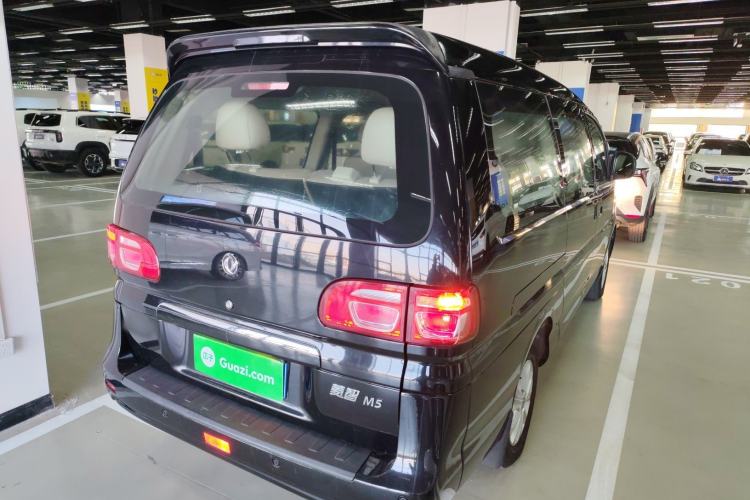 Used FORTHING Lingzhi 2018 M5L 1.6L 7-Seater Luxury Model