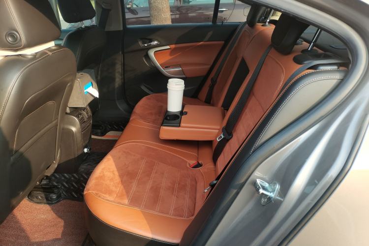 Used Buick Regal 2015 1.6T Elite Tech Model Left Rear Seat