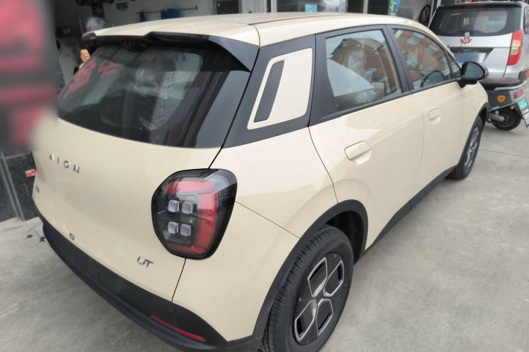 Used AION UT 2025 330 Starlight Edition
