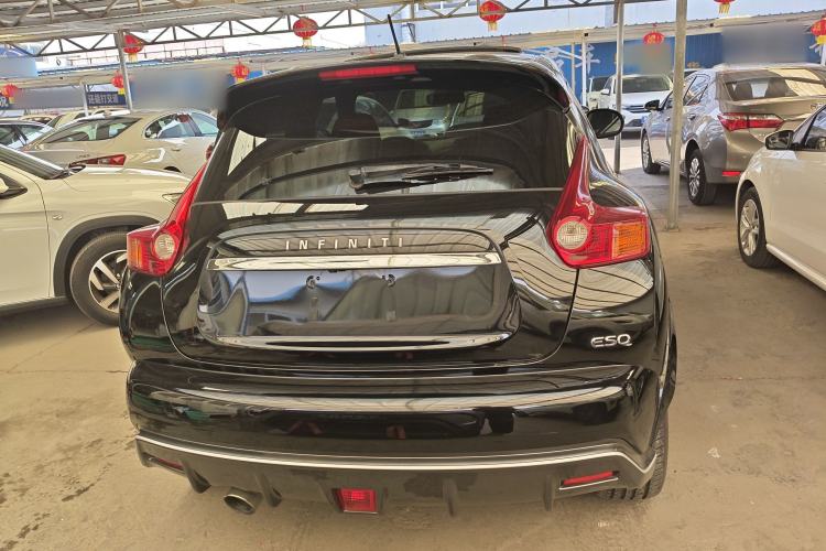 Used Infiniti ESQ 2014 1.6L Luxury Edition