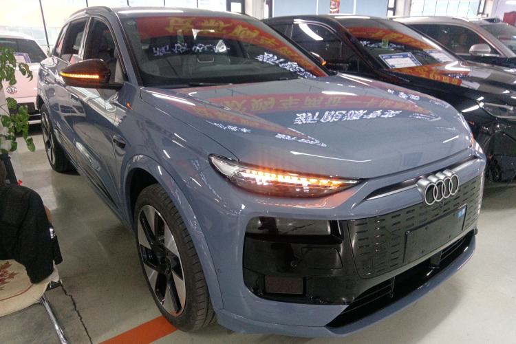 Used Audi Q6L e-tron 2026 First Launch Navigation Edition Front Right 45 Deg