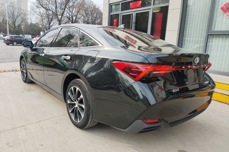 Used Toyota Avalon 2023 Dual-Engine 2.5L Luxury Edition Rear Left 45 Deg