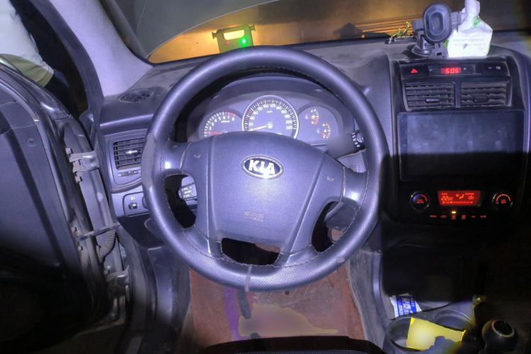 Used Kia Sportage 2013 2.0L Manual Two-Wheel Drive GLS Steering Wheel