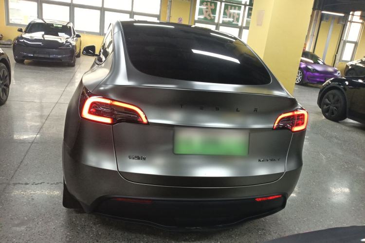 Used Tesla Model Y 2023 Long-Range All-Wheel-Drive Version Rear