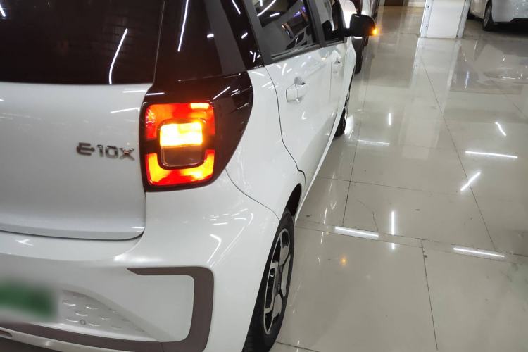 Used SOL E10X 2021 302 km Range Luxury Version 31.4 kWh