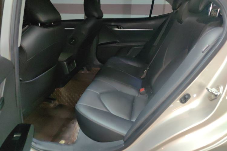 Used Toyota Camry 2021 2.5G Luxury Edition