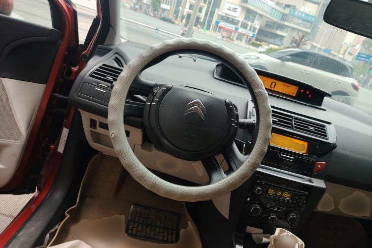 Used Citroen C-Quatre 2012 Hatchback 1.6L Automatic LeShang Model Steering Wheel