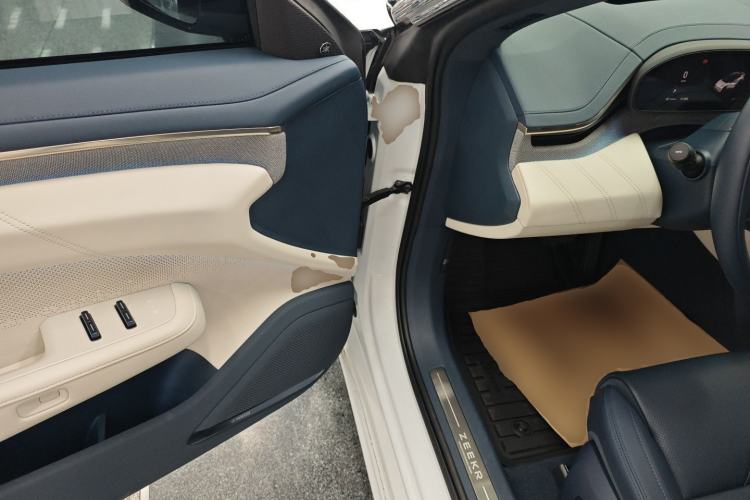 Used Zeekr 001 2024 ME Edition 100 kWh All-Wheel Drive
