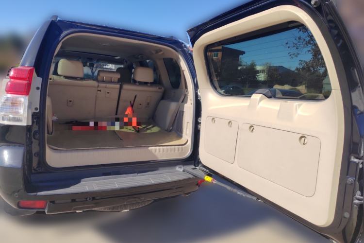 Used Toyota Prado 2010 4.0L Automatic TX-L
