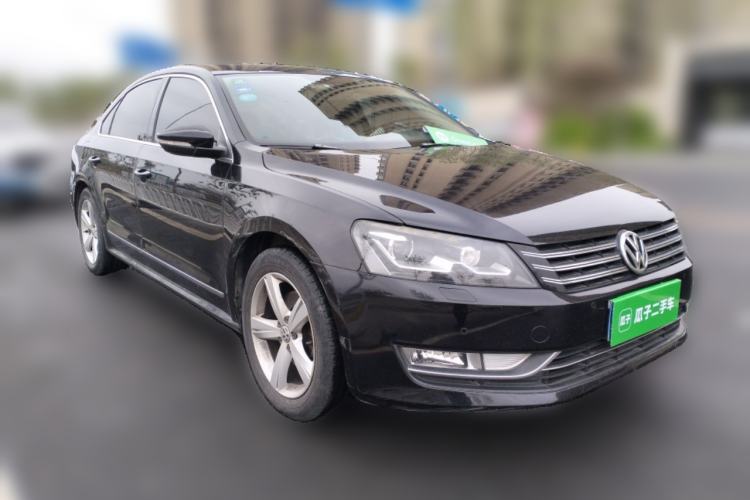 Used Volkswagen Passat 2013 1.8TSI DSG Prestige Edition Front Right 45 Deg