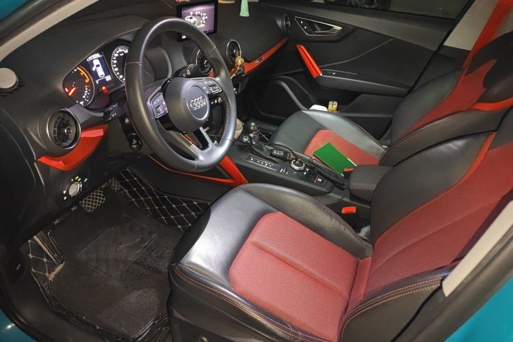 Used Audi Q2L 2018 35 TFSI Fashion Dynamic Version China VI Emission Standard