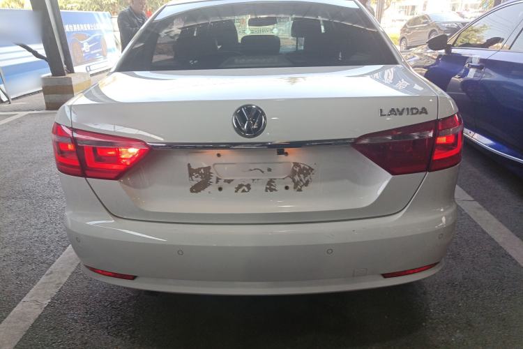 Used Volkswagen Lavida 2013 Restyled Classic 1.6L Automatic Comfort Edition Rear