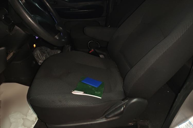 Used JAC Group Refine 2011 2.0L Shuttle Gasoline Comfort Edition HFC4GA3 Left Front Seat