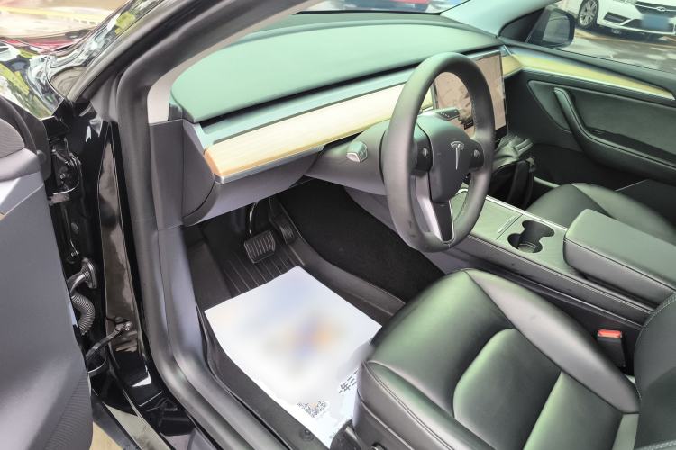 Used Tesla Model Y 2022 Revised Version Rear-Wheel Drive Driver Seat
