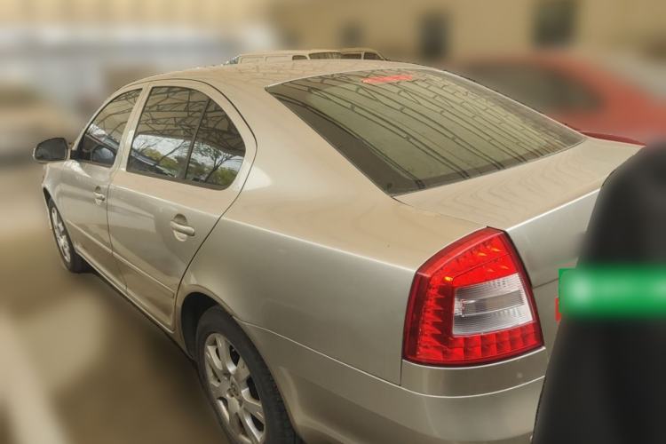 Used Skoda Octavia 2013 1.6L Automatic Elegance Edition Rear Left 45 Deg