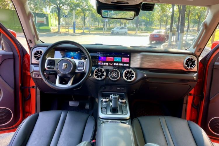 Used Tank 300 2021 City Edition 2.0T—Truly Stylish
