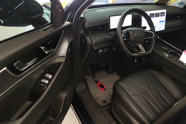 Used Chery Fengyun T9 2025 120 Long-Range Prestige Version 5 Seats Lithium Iron Phosphate