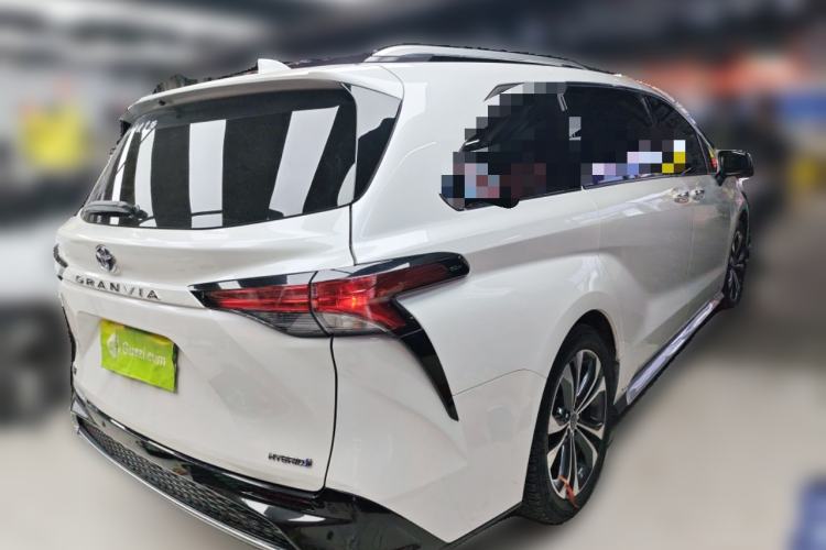 Used Toyota Granvia 2023 2.5L Hybrid Prestige PLUS Edition
