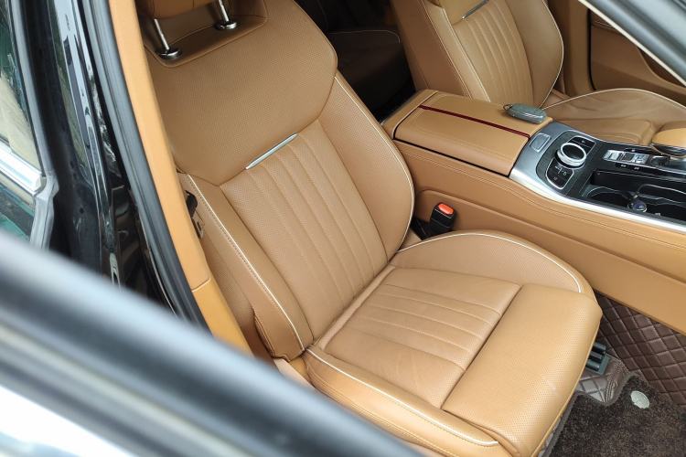 Used Hongqi H9 2022 2.0T Smart Connect Flagship Edition
