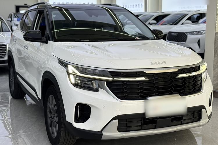 Used Kia Seltos 2023 1.5L CVT Luxury Edition Exterior 1