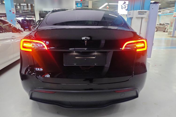 Used Tesla Model Y 2022 Rear-Wheel-Drive Version
