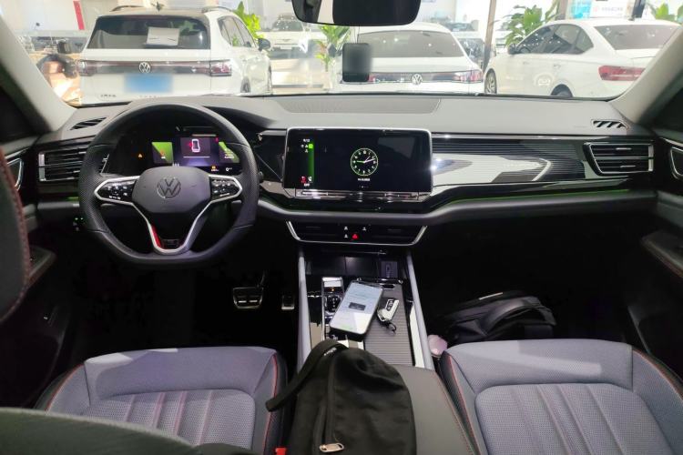 Used Volkswagen Teramont X 2024 380TSI Four-Wheel Drive Longxiang Edition Interior 2