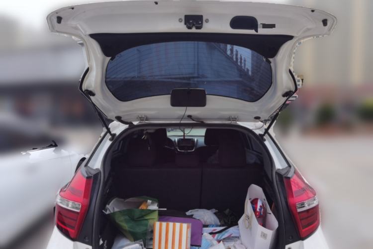 Used Toyota YARiS L Zhi Xuan 2019 1.5E CVT Dynamic Edition China VI compliant Trunk