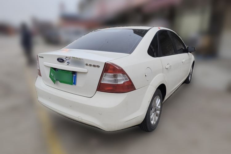 Used Ford Focus 2013 Sedan Classic 1.8L Manual Base Model