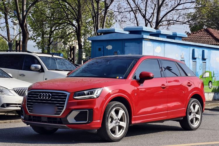 Used Audi Q2L 2021 35 TFSI Fashionable and Elegant Model Front Left 45 Deg