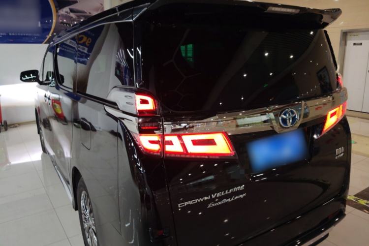 Used Toyota Vellfire 2021 Crown Dual-Engine 2.5L HV Prestige Edition
