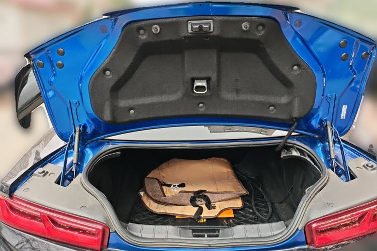 Used Chevrolet Camaro 2017 2.0T RS
