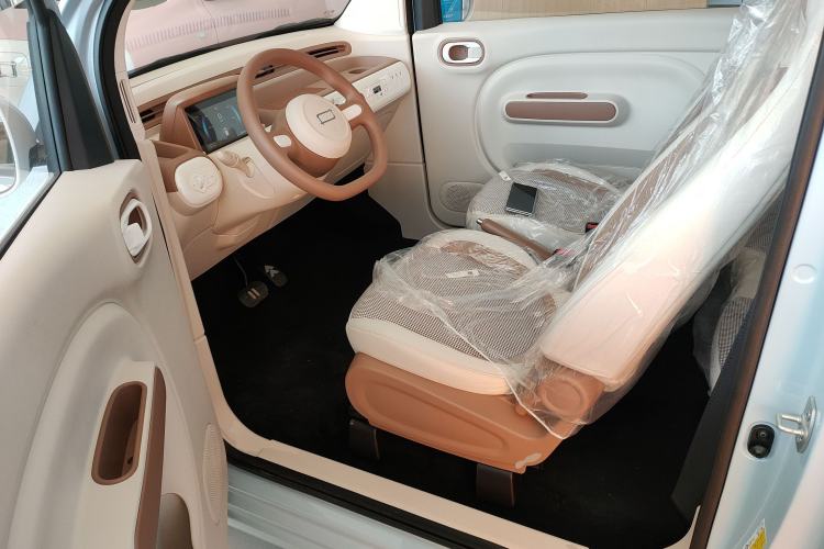 Used Bestune Pony 2026 222km Colorful Horse Driver Seat