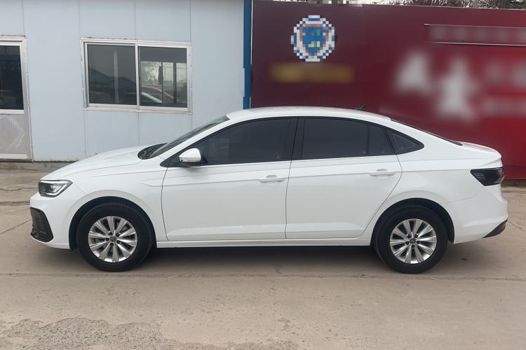 Used Volkswagen Lavida 2023 New Sharp 1.5L Automatic Excellent New Edition Exterior 4