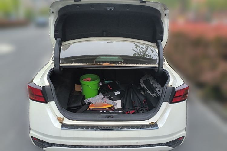 Used Nissan Teana 2020 2.0L XL Upper SmartDrive Version Trunk