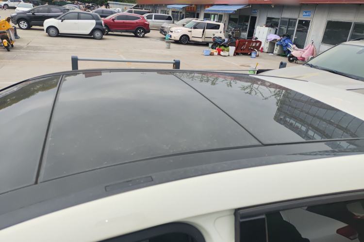 Used Mercedes-Benz B-Class 2015 B 200 Sport Edition Roof