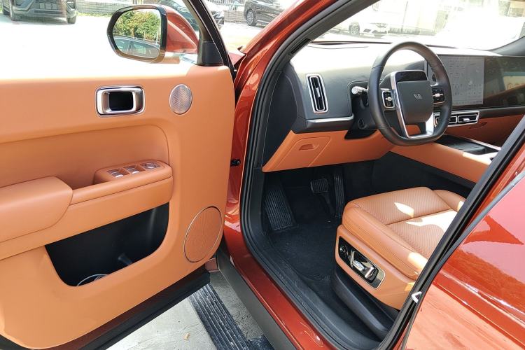 Used Li Auto L7 2023 Air model
