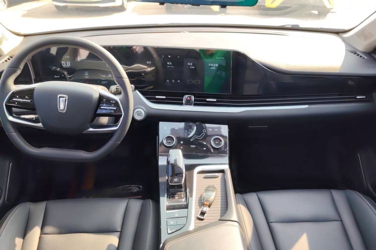 Used Bestune B70 2022 Third Generation 1.5T Automatic Enjoyment Version Center Console