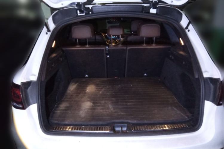 Used Mercedes-Benz GLC 2021 GLC 260 L 4MATIC Dynamic Edition Trunk