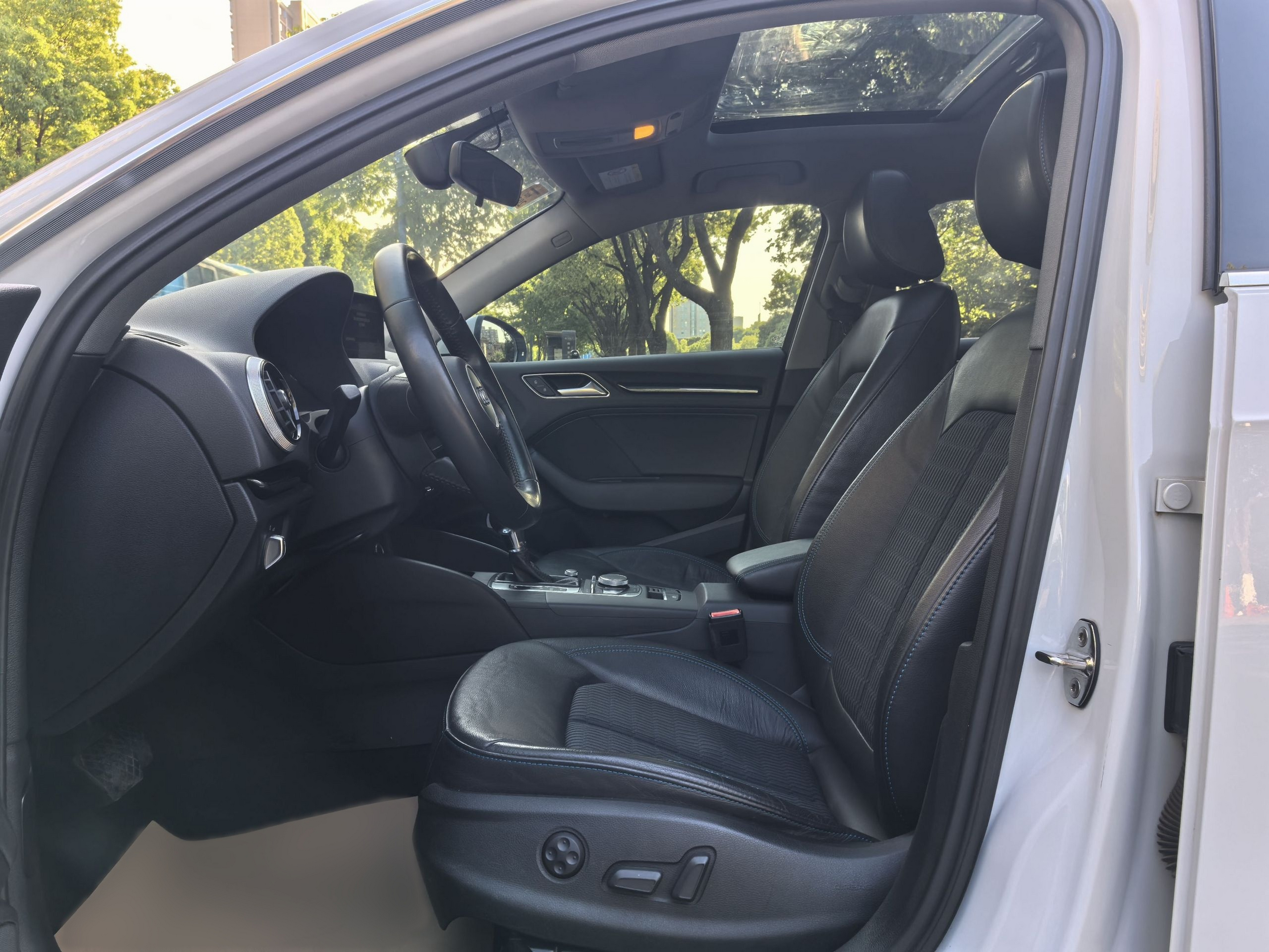 Avant de la voiture