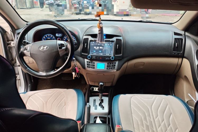 Used Hyundai Celesta 2015 1.6L Automatic Luxury Model
