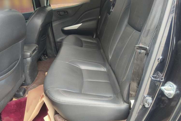 Used Dongfeng Ruichi 6 2020 2.3T Manual Two-Wheel Drive Diesel Standard Version China VI Emission Standard with Long Cargo Bed M9T
