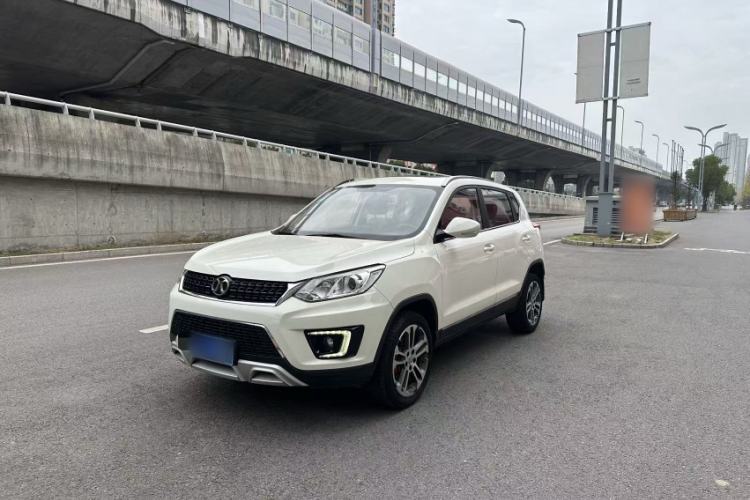Used BAIC Senova X35 2016 1.5L Manual Luxury Edition