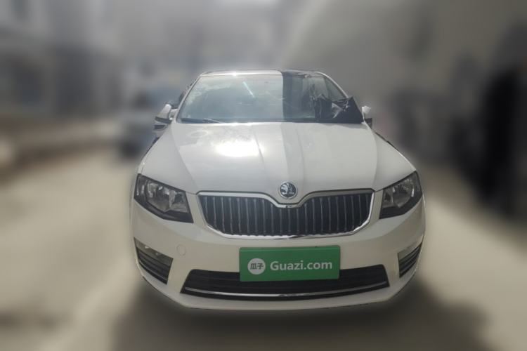 Used Skoda Octavia 2017 1.6L Manual Smart Drive Edition