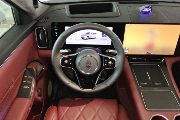 Used Hima AITO M8 2025 Extended-Range Ultra Version 53.4 kWh 6-Seater Edition
