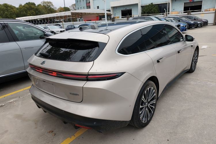 Used Nio ET5T 2023 75 kWh Touring