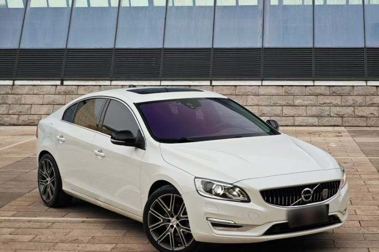 Used Volvo S60 2019 S60L Facelift T5 Intelligent Advanced Edition

